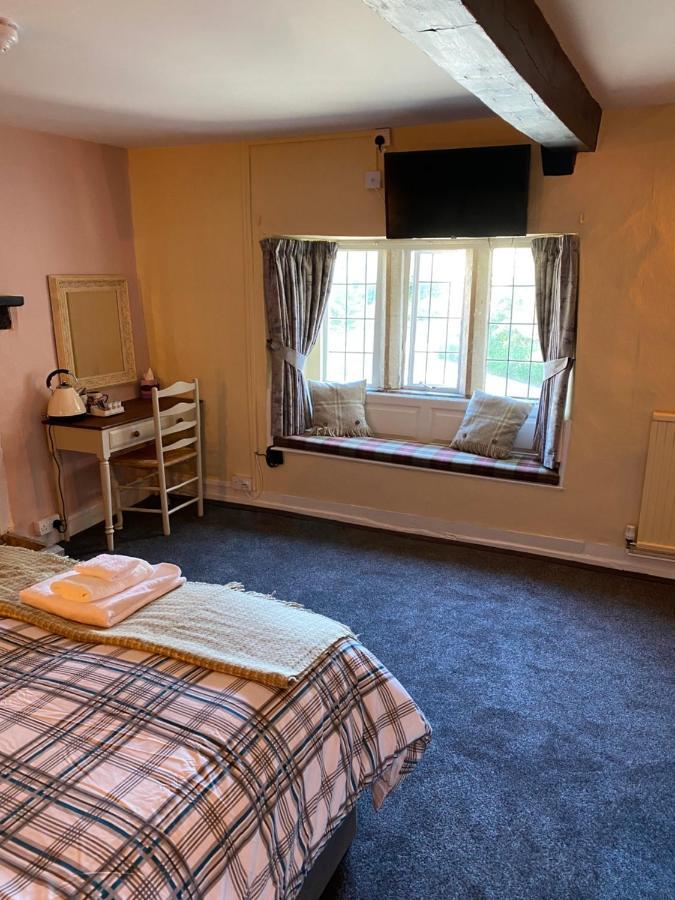Bear Inn - Bisley Bisley  Luaran gambar